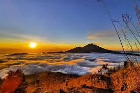 Tur Black Lava Batur dengan Jeep 4WD