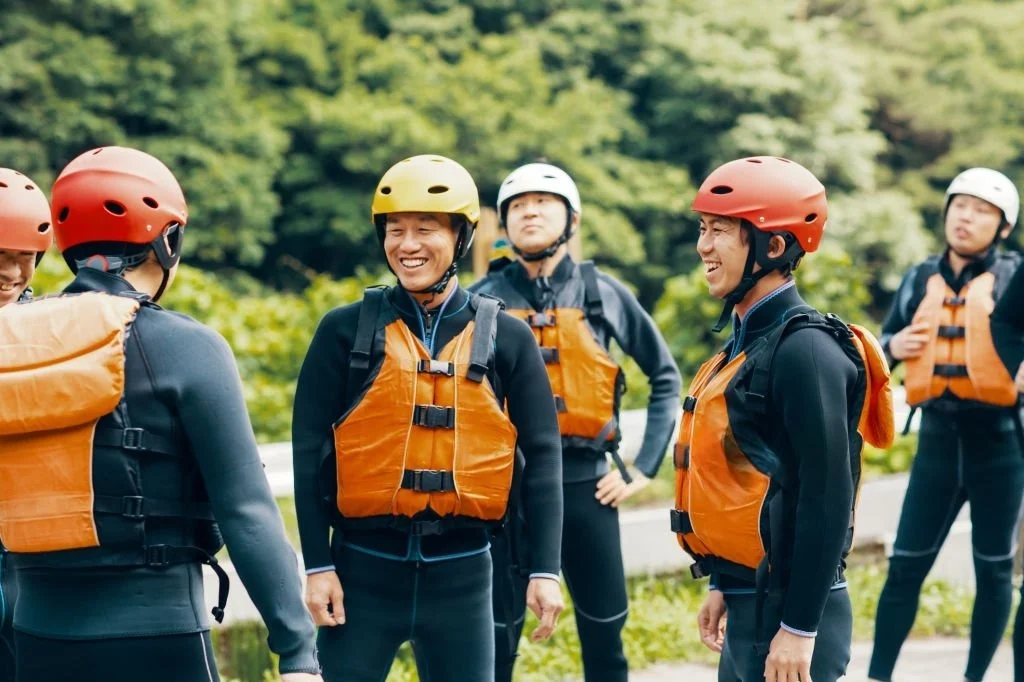 Tips penting sebelum rafting Ayung Ubud tentang pakaian barang bawaan kondisi fisik dan keamanan kamera HP