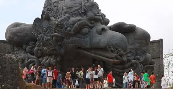 Wisata budaya dan edukasi di kawasan Garuda Wisnu Kencana Bali