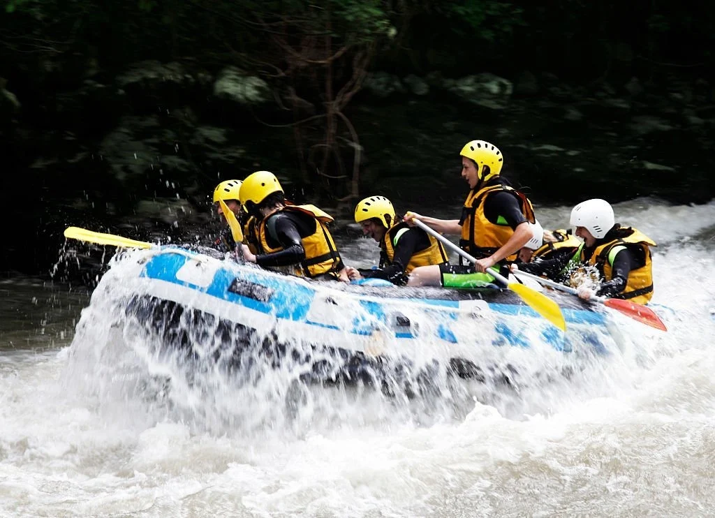 Rafting Telaga Waja Karangasem Bali